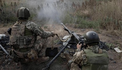 红军城移交前夜，乌克兰宣布开辟新战线，主动反攻击溃俄军攻势