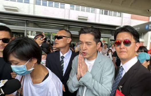 胡歌回应和霍建华林依晨联络：该通的都通了，我们不分彼此