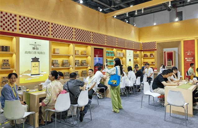 茶香传中国|杭展今日开幕，共鉴鼎白高人气